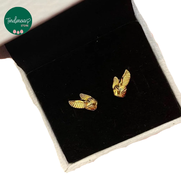 Aretes Snitch pegados